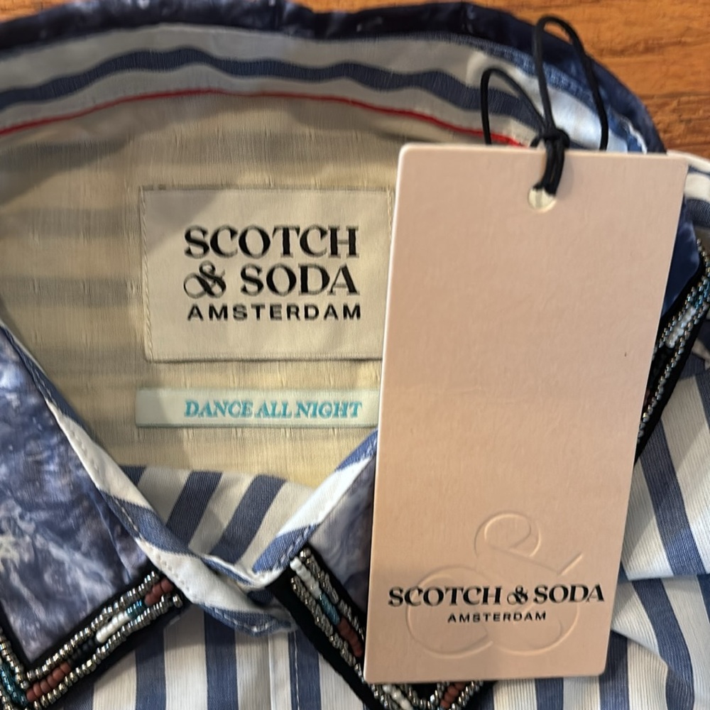 Scotch and soda button front shirt - Picture 2 of 5